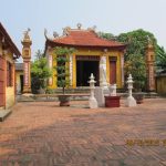 Đình chùa Văn Chấn